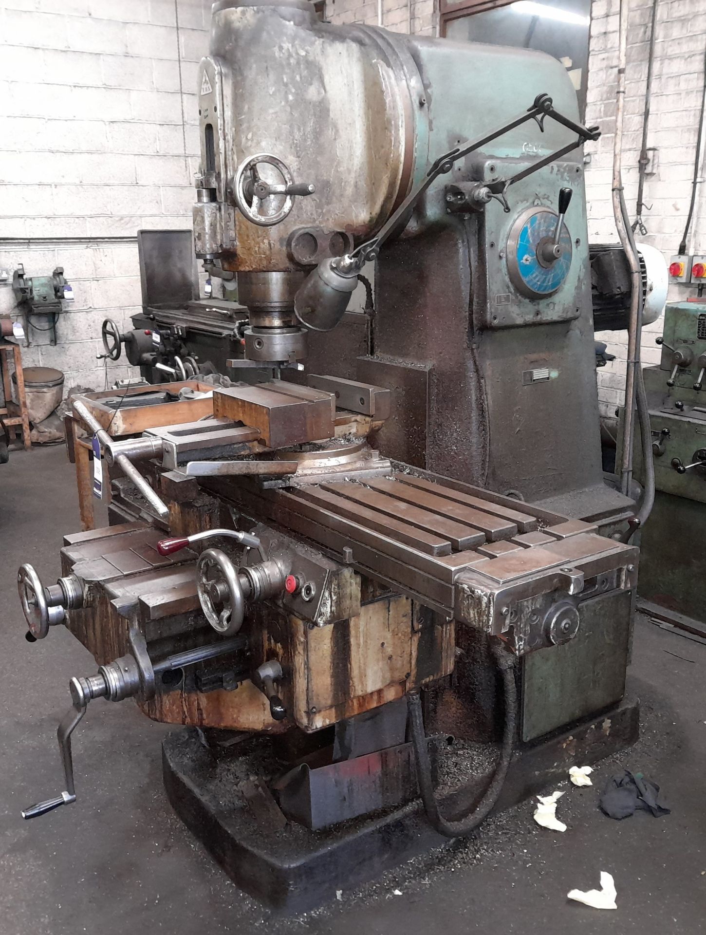 TOS FA4AV Vertical Milling / Boring Machine, S/n 61299 - Image 2 of 7