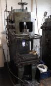 Norton Hydraulic Down Stroking Press, S/n B188403