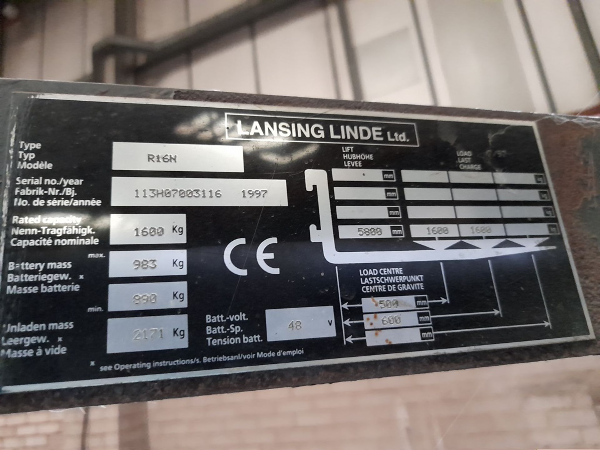 Lansing Linde R16N 1,600kg electric reach truck, S/N 113H07003116, Year 1997, thorough examination - Image 7 of 10