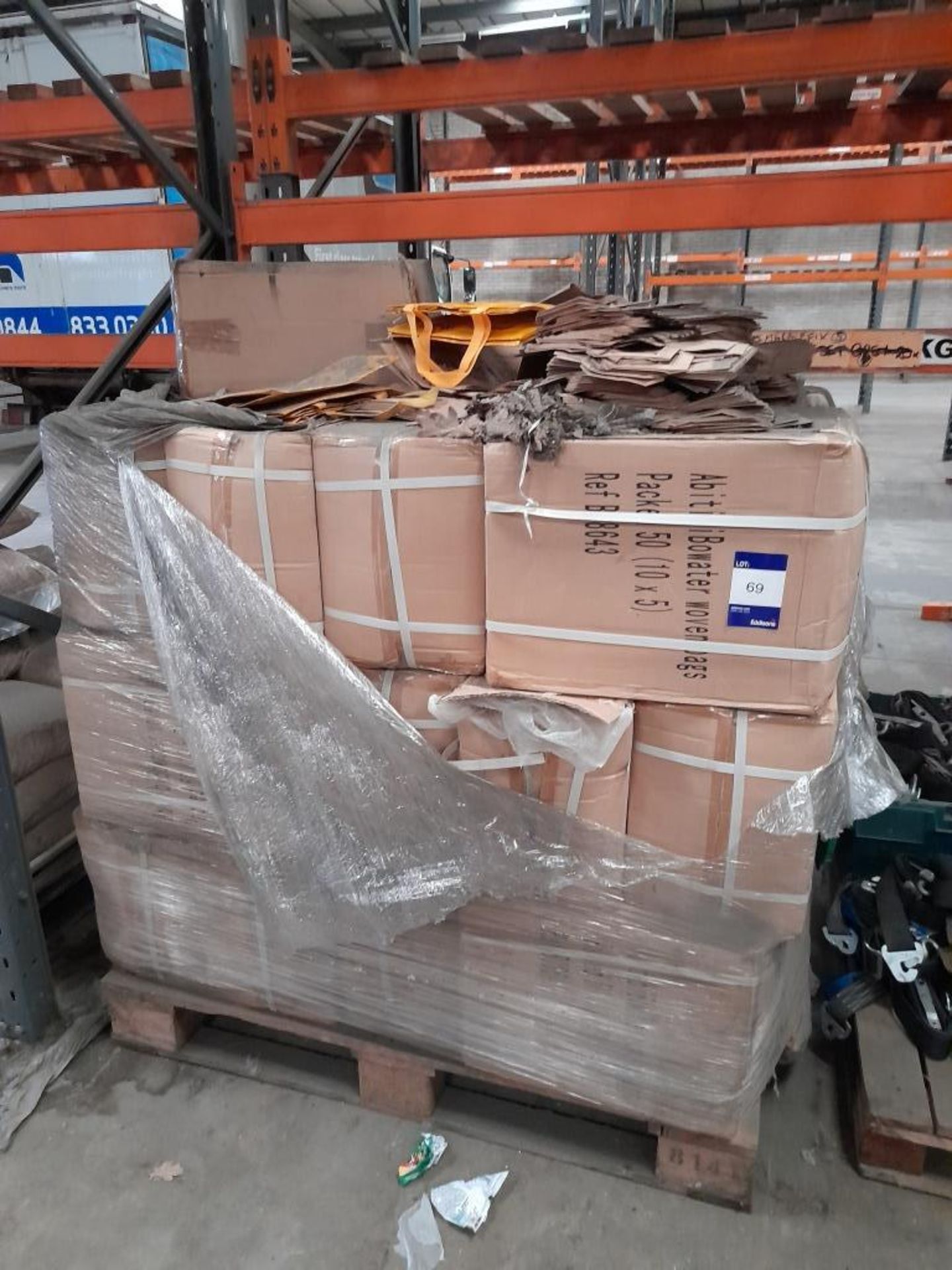 2 pallets of Abitibi Buwater woven recycling bags, 50 per box - Image 2 of 3