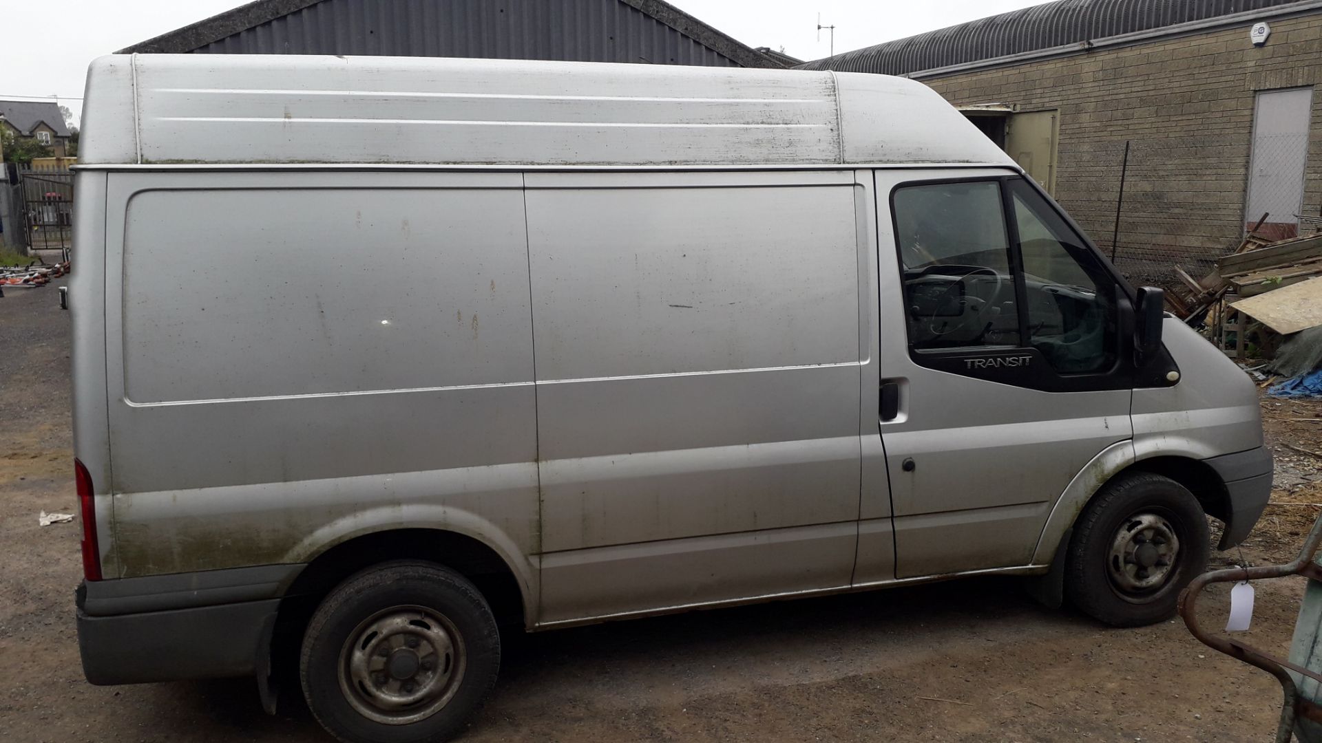 Ford Transit 85T 260 Transit Van Registration WV11 - Image 8 of 16