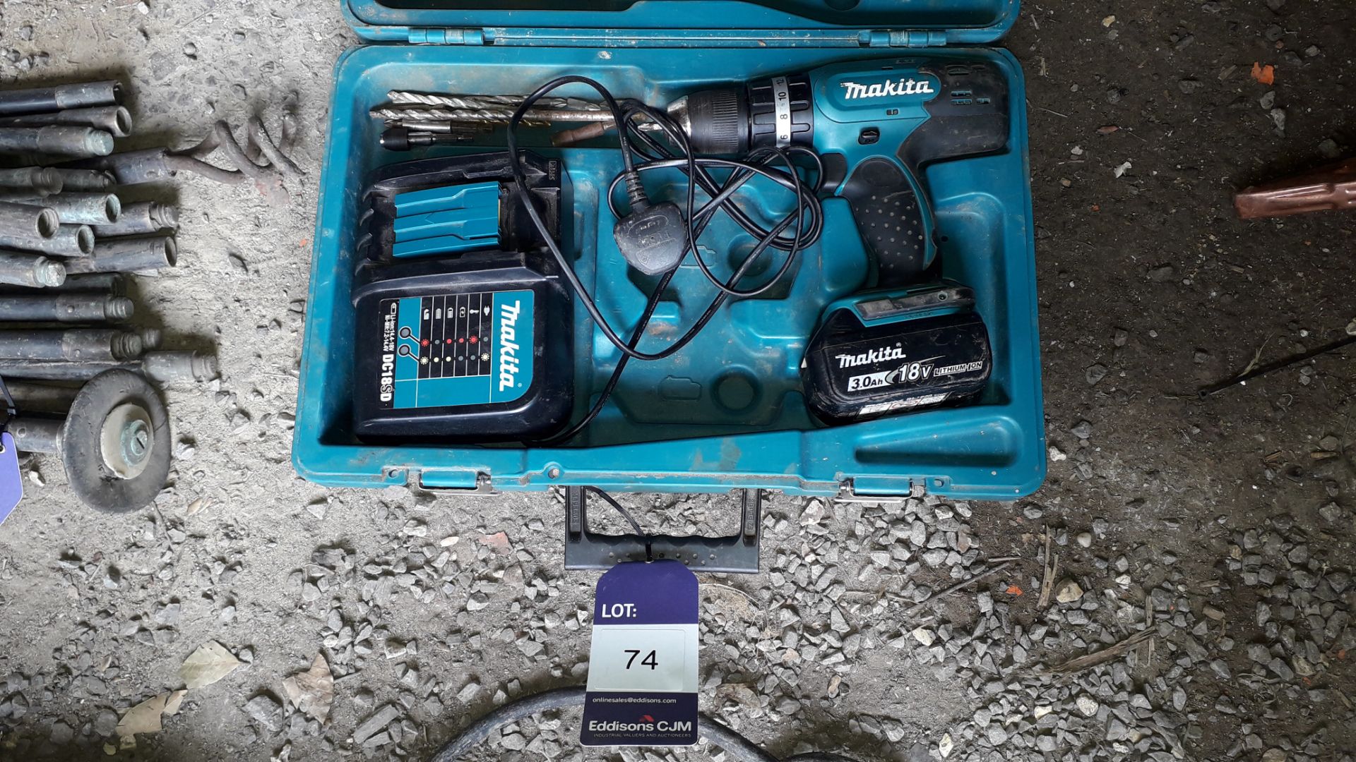 Makita DHP453 Cordless Drill Set