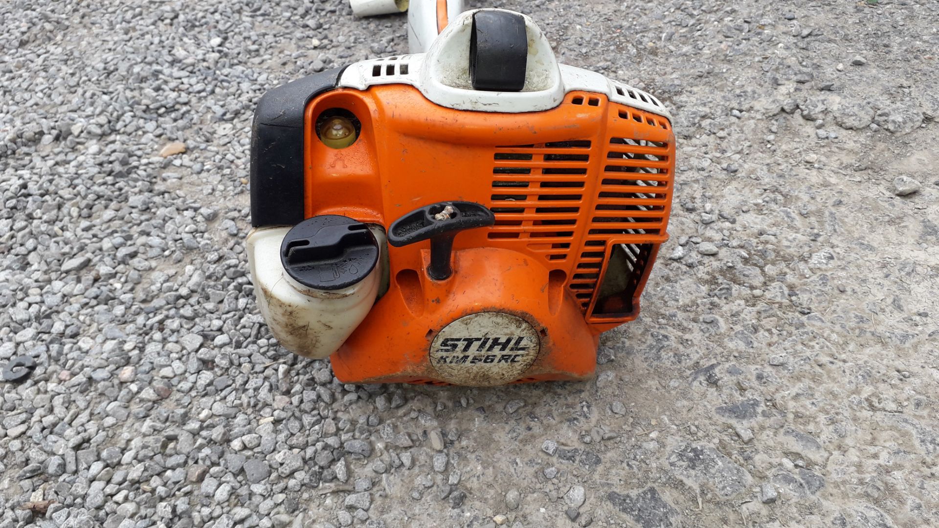 Stihl KM56RC Petrol Engine Hedge Trimmer - Image 2 of 3