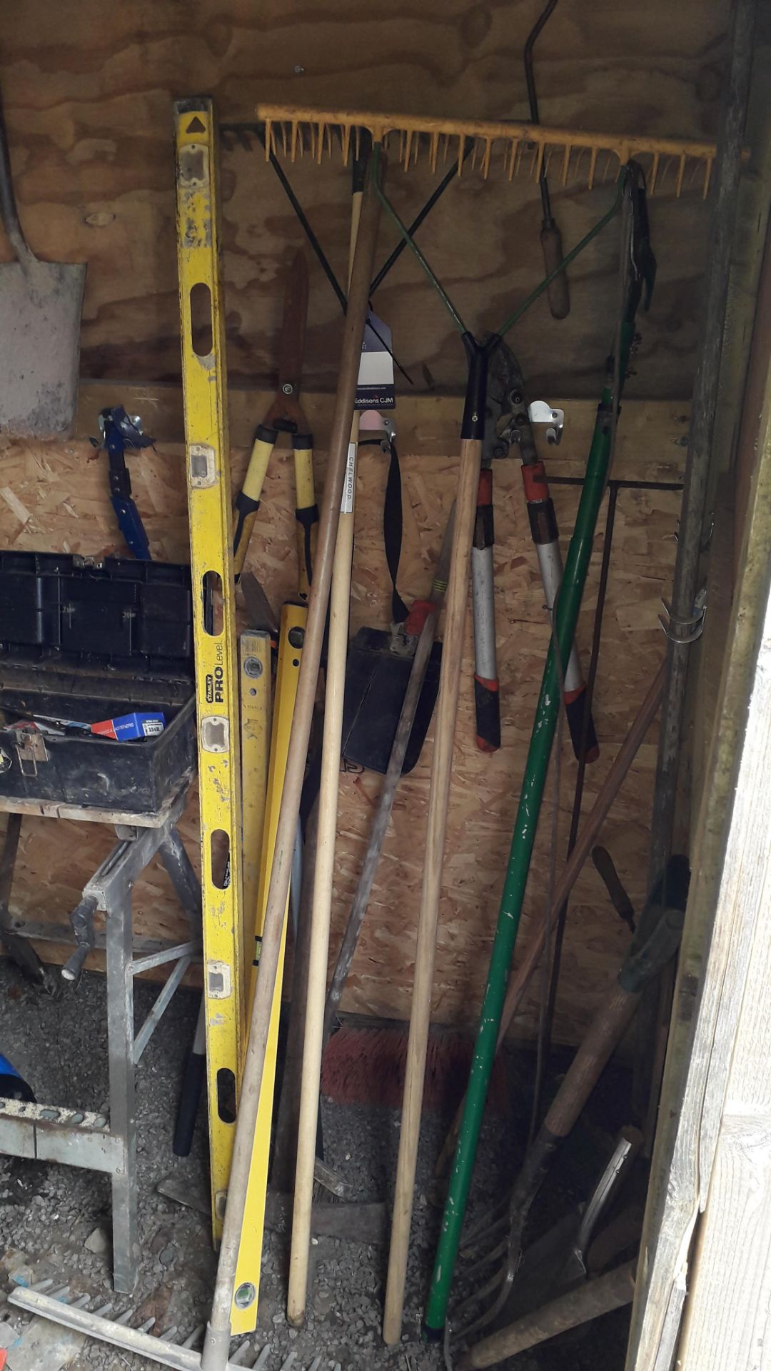 Quantity of Garden Tools to include Shovels, Racks, Shears, Hoes, Folding Workbench - Image 3 of 3