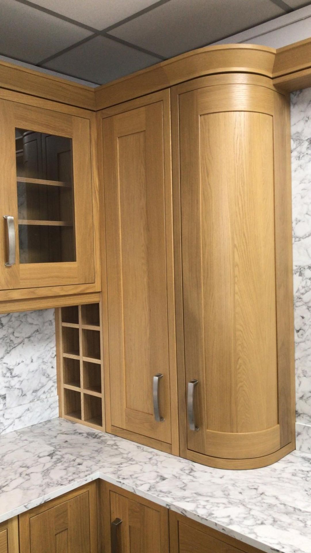 Circa 5000+ items Solid oak inframe kitchen doors inc over 100 curved doors etc, circa 87 pallets (2 - Image 3 of 15