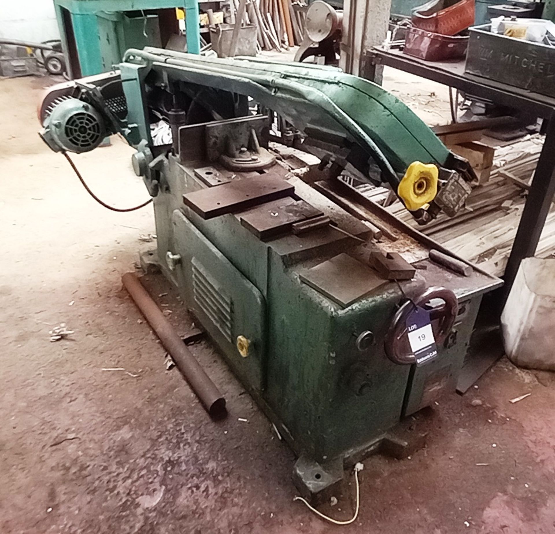 Upam 937 Horizontal Band Saw