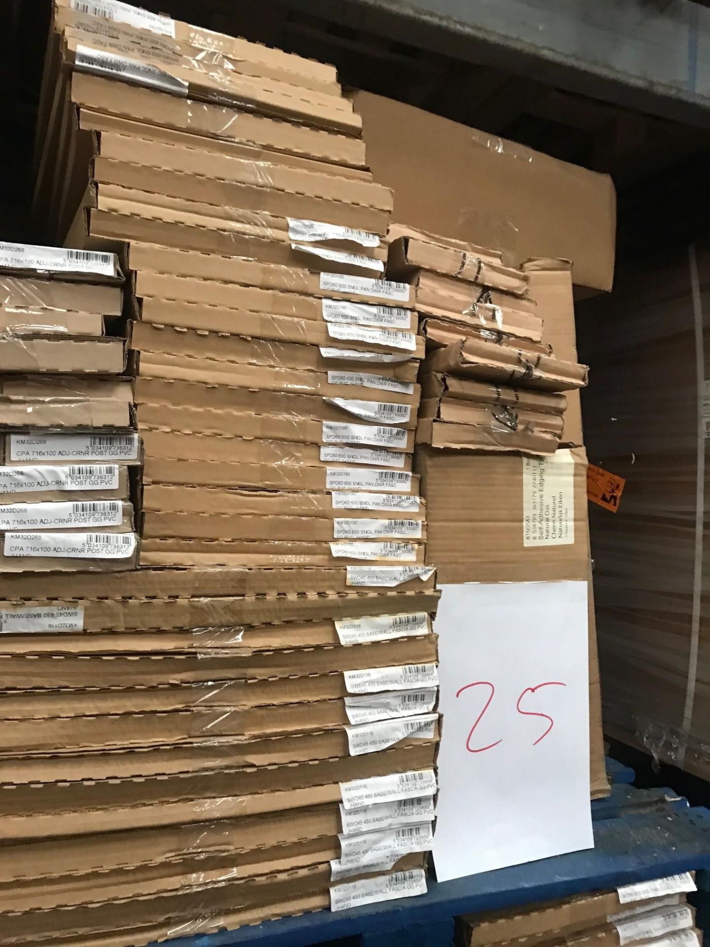 Kitchen Doors and Edging tape (Pallet 25) (viewing and collection from Unit B, Scotch Park Trading