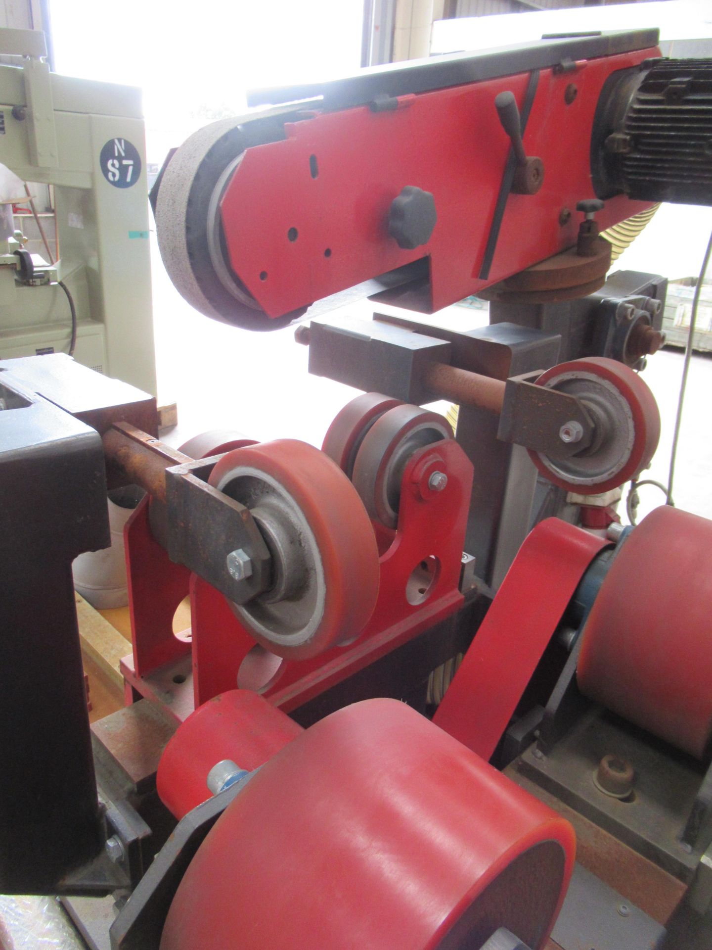 A JVD horizontal honing machine - Image 20 of 26