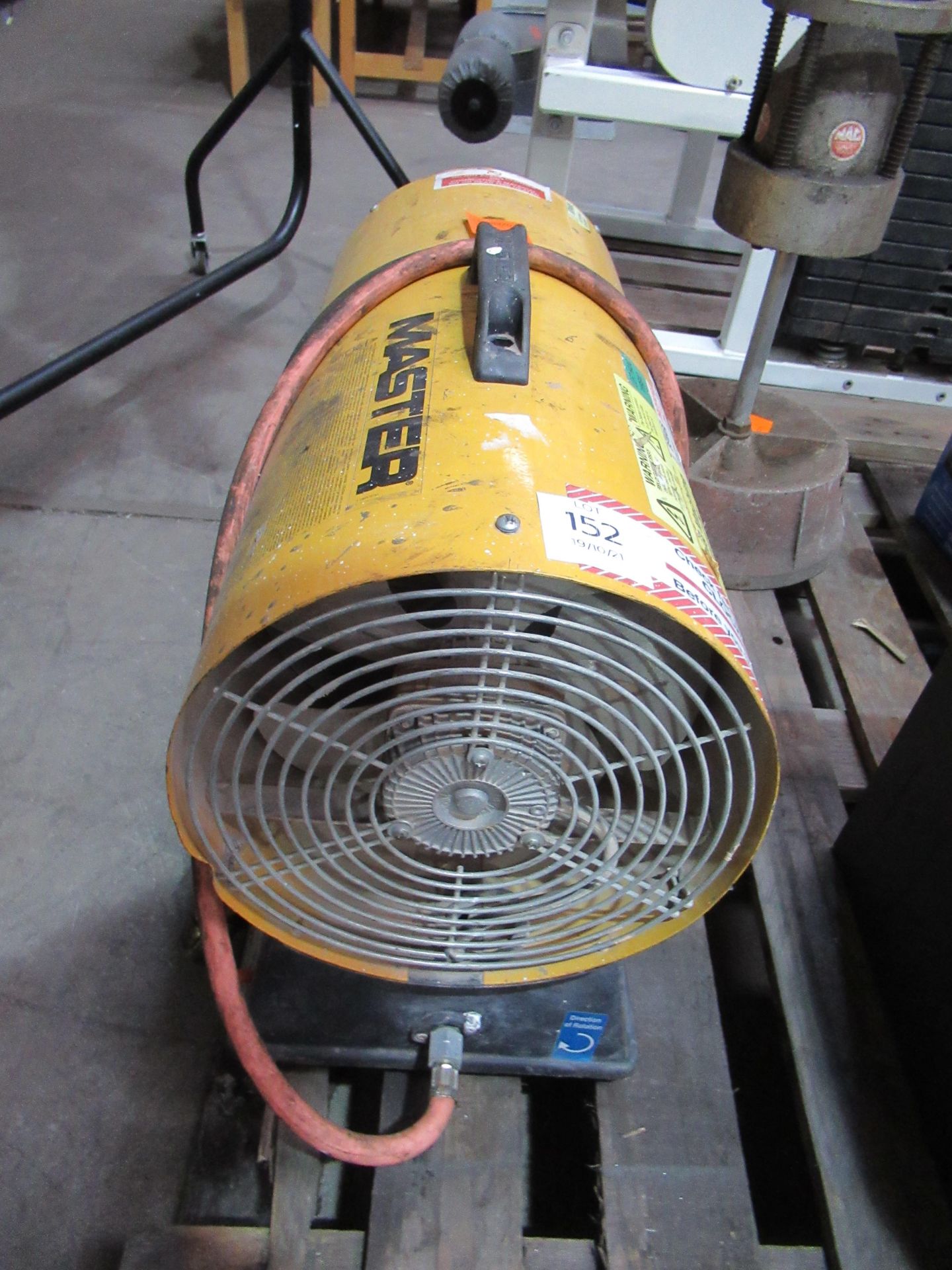 110v space heater and a MAC tyre balancer