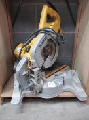 A De-walt DW707 240V mitre saw