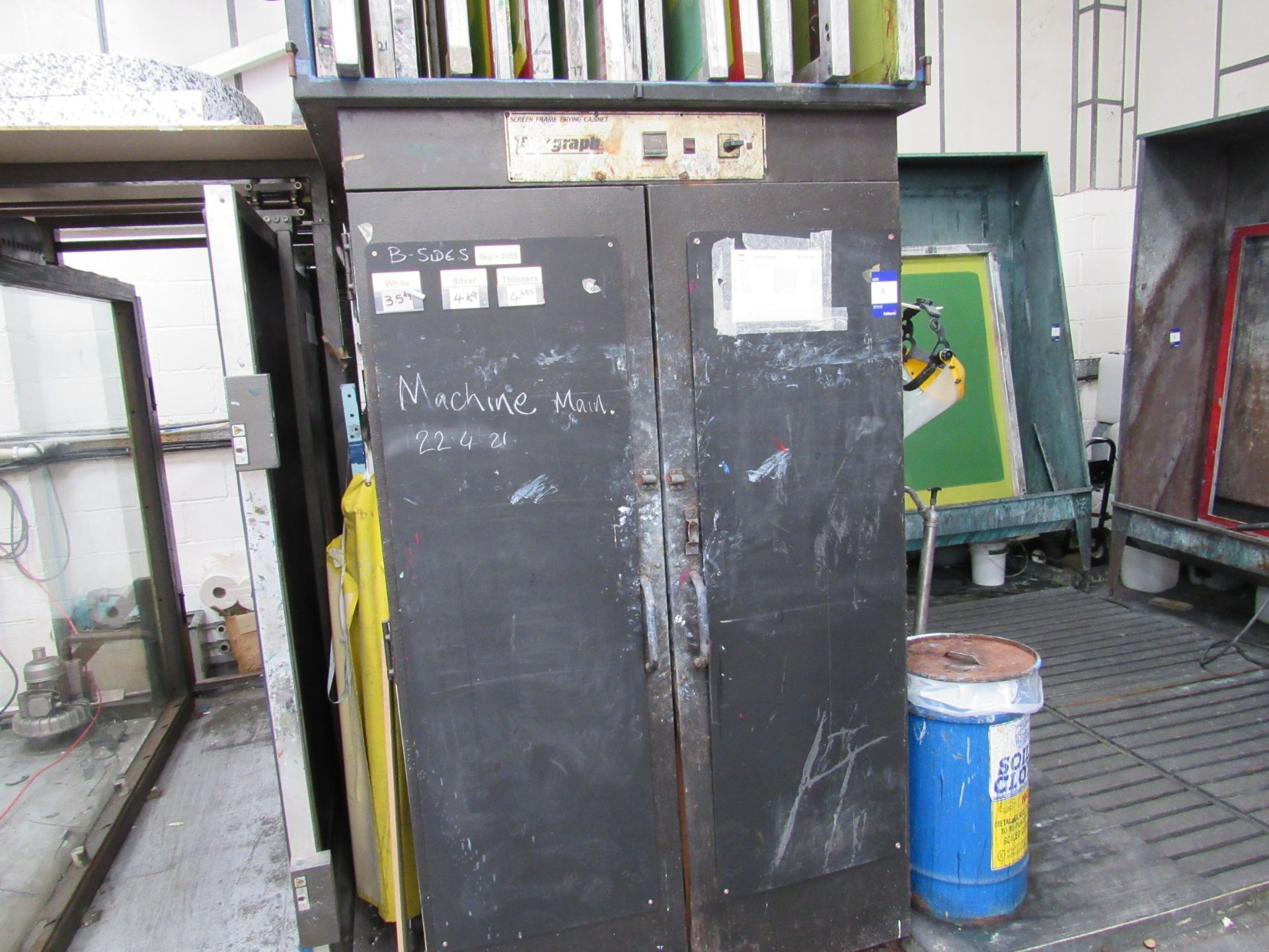 Natgraph Screen Frame Drying Cabinet and Quantity