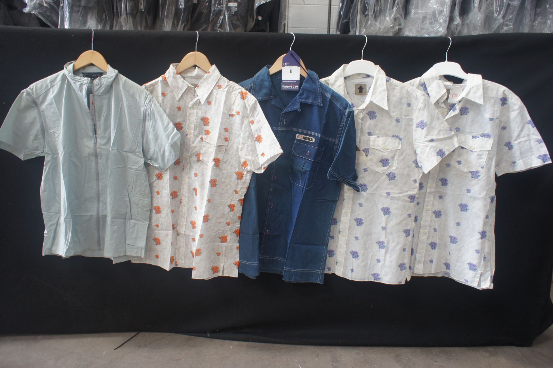 5 x Various short sleeve shirts, M