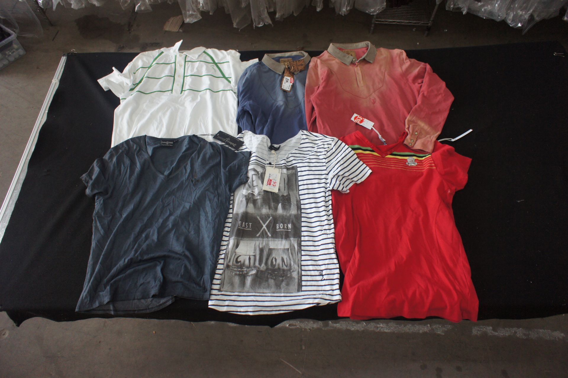 16 x Various designer T-shirts, shirts, jumpers, etc, XXL - Image 3 of 4