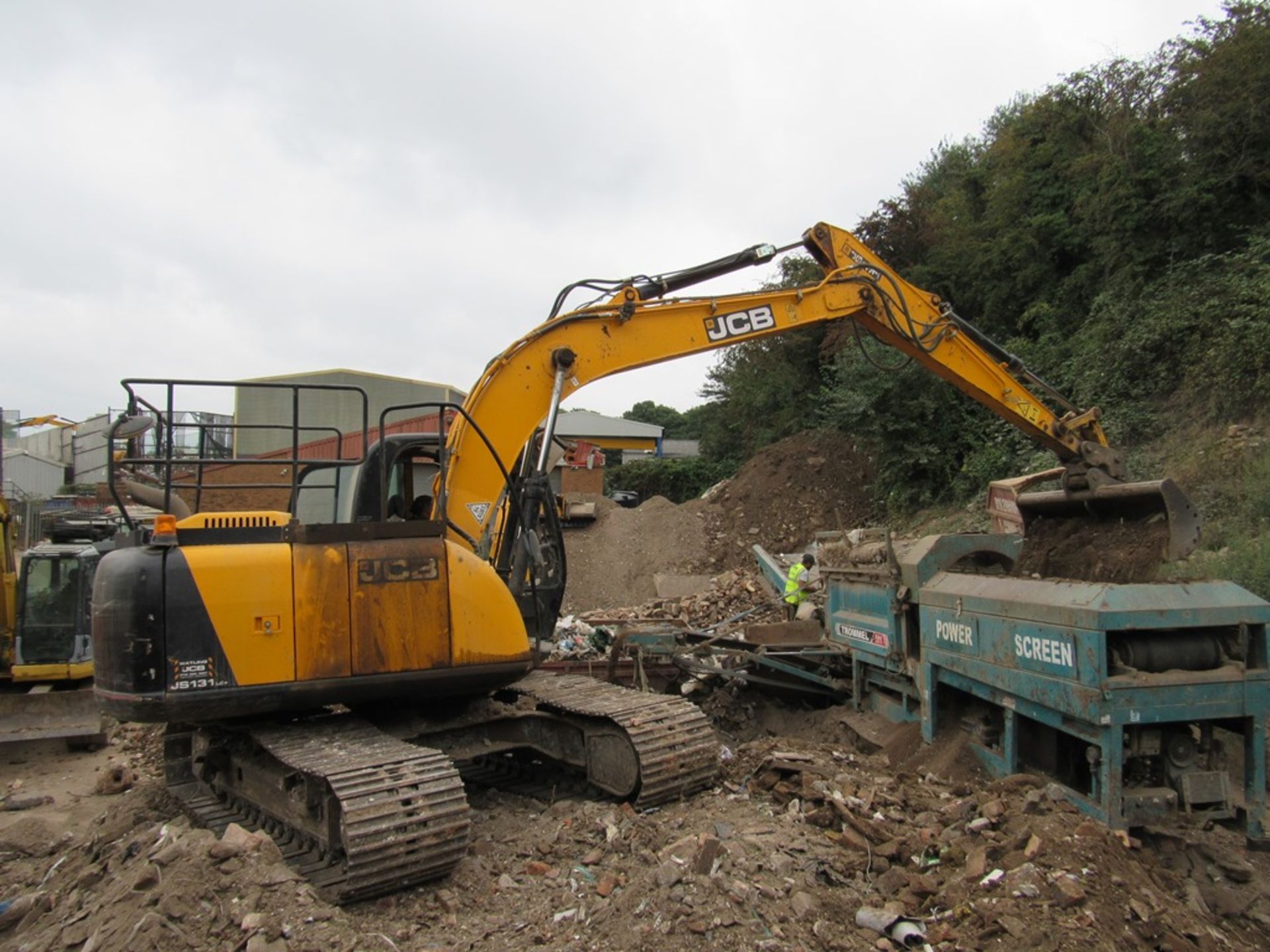 JCB JS131LC+ 360° tracked excavator, year 2018, PI - Image 8 of 20