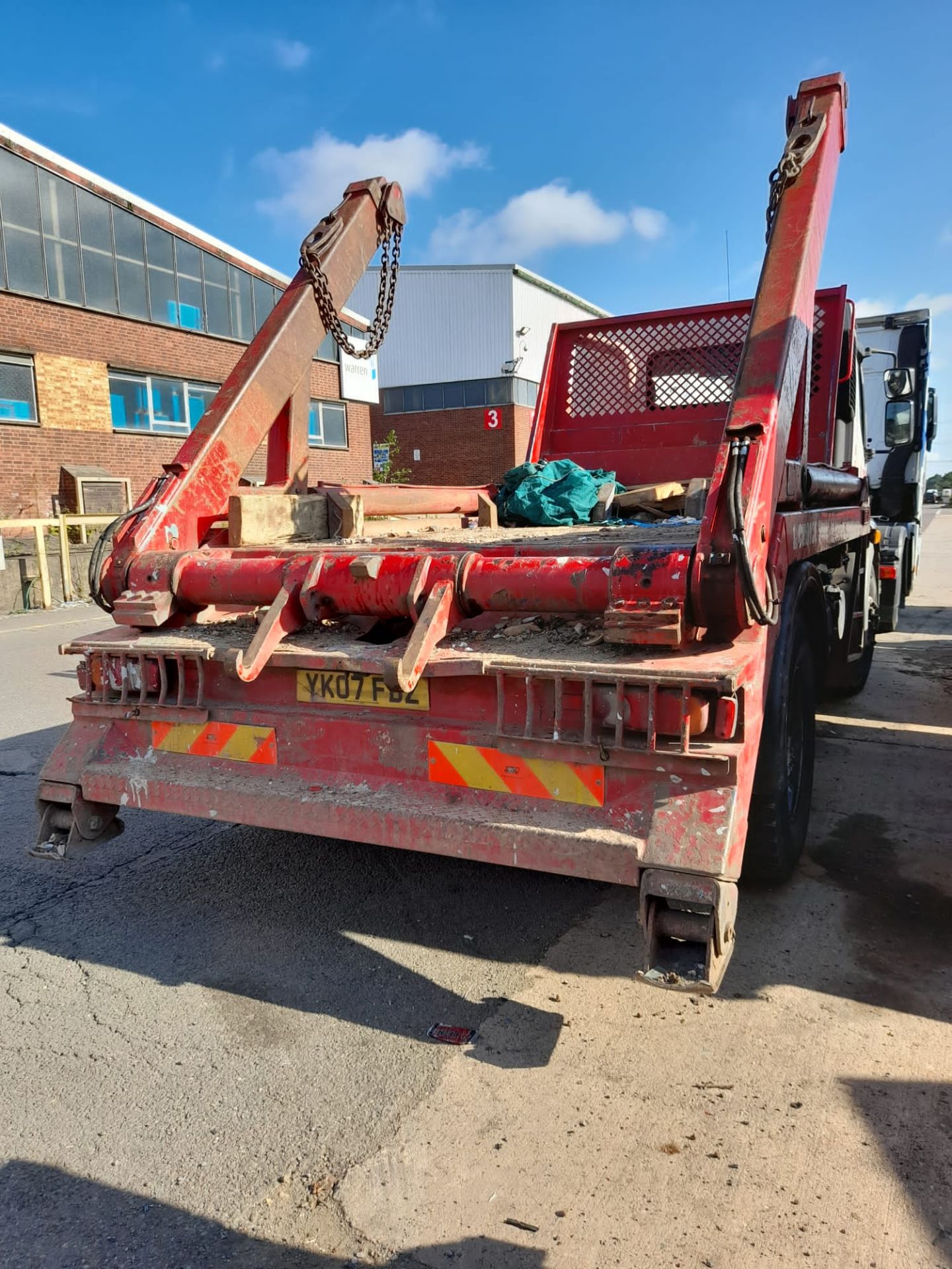 Volvo FL 240 Skip Lorry, With Hyvalift Skip body, Registration YK07FBZ, Possible ECU Fault, Odometer - Image 6 of 8