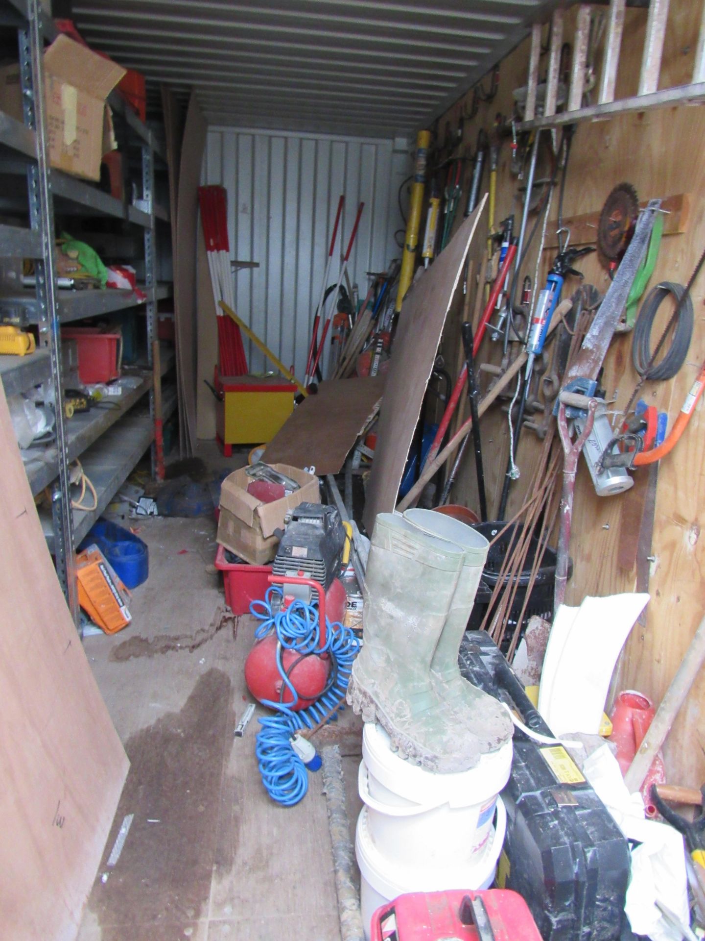 Shipping container, 20ft, 2005, containing assorted tools. (Located Skiff Lane, Holme Upon - Image 14 of 14