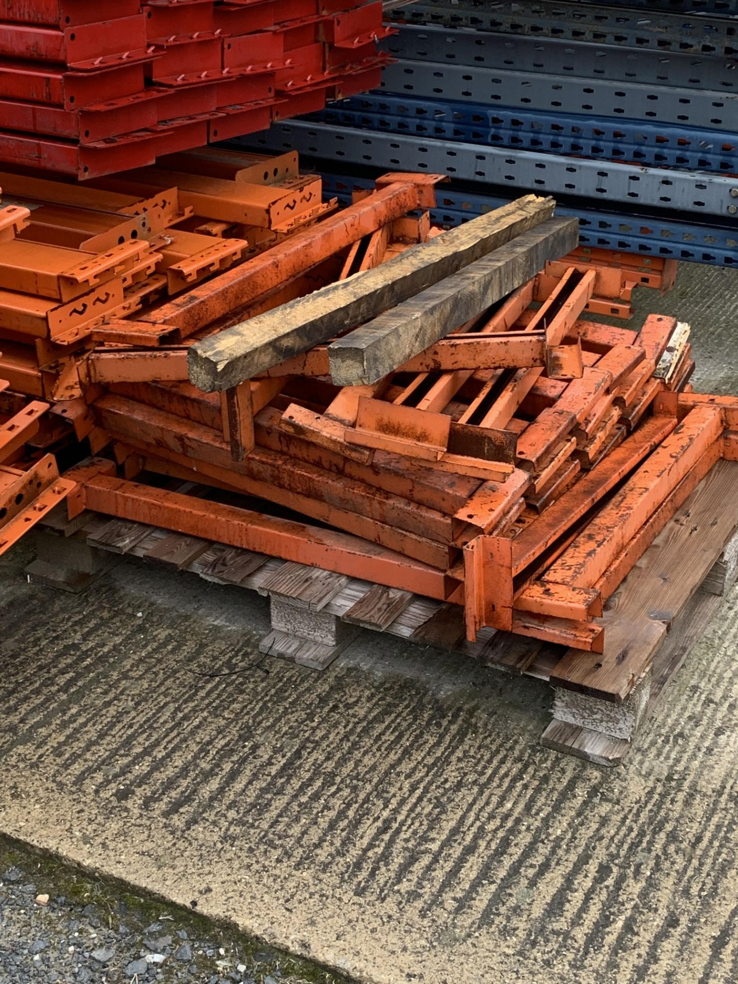 Large quantity of pallet racking comprising 39 End - Image 7 of 10