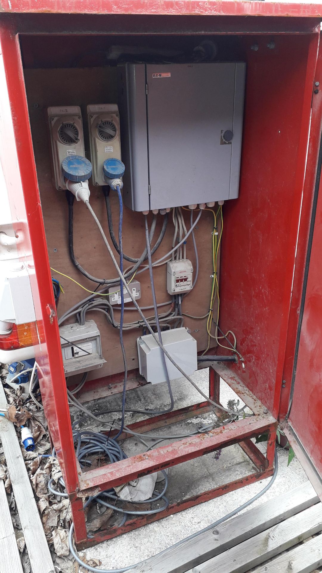 Steel Site Fuse Box. (Located at 30-36 Fisherton S - Image 3 of 4