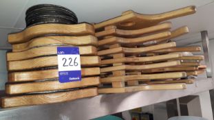 Small Quantity of Wooden Serving and Platter Plates, Located at First Floor, The Bentall Centre,