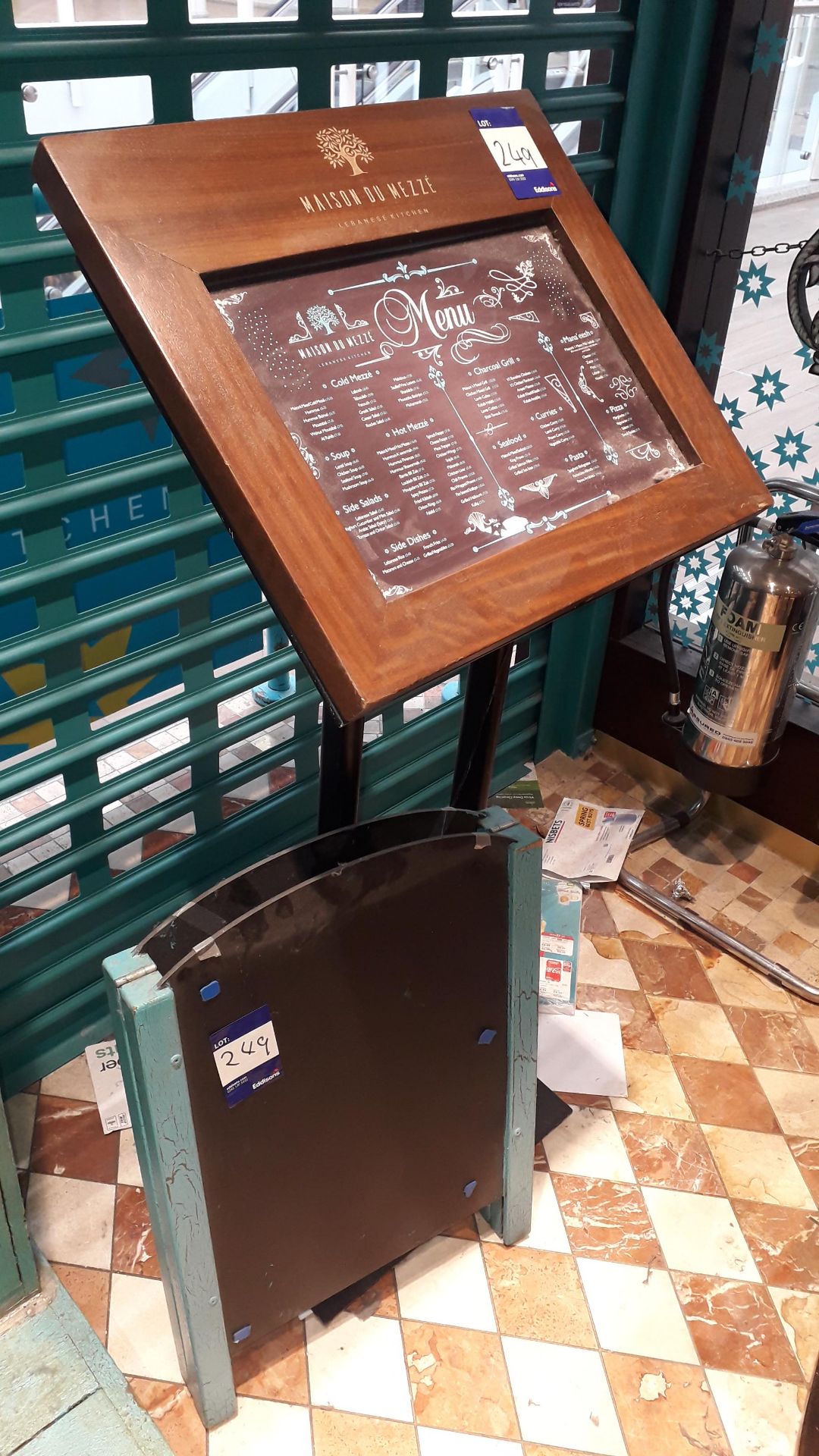 Menu Lectern & Chalkboard, Located at First Floor, The Bentall Centre, Wood Street, Kingston Upon - Image 2 of 2
