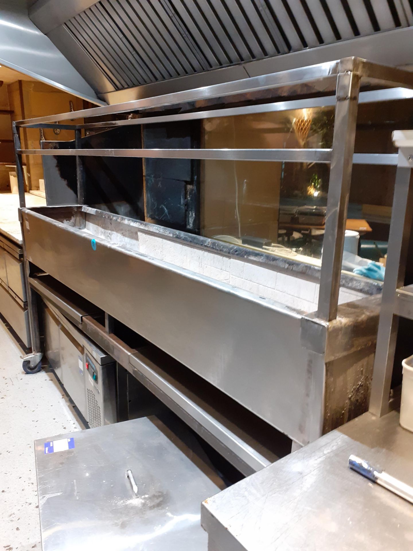 Stainless Steel Barbecue Pit 2,400 x 450mm on Stand, Located at 14 Leicester Square, London WC2H - Image 2 of 2