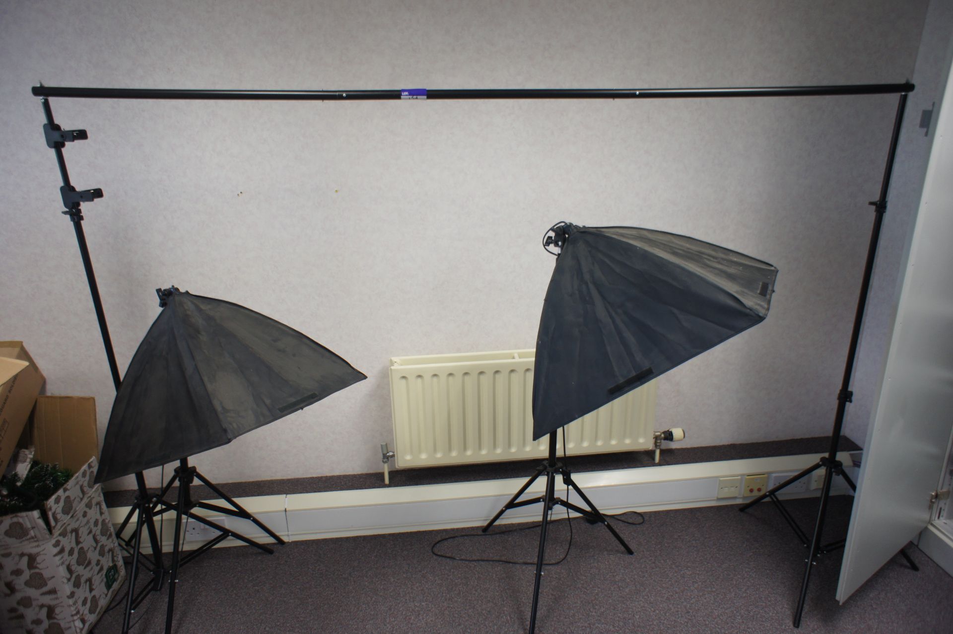 Assortment of photography lighting equipment - Image 2 of 2