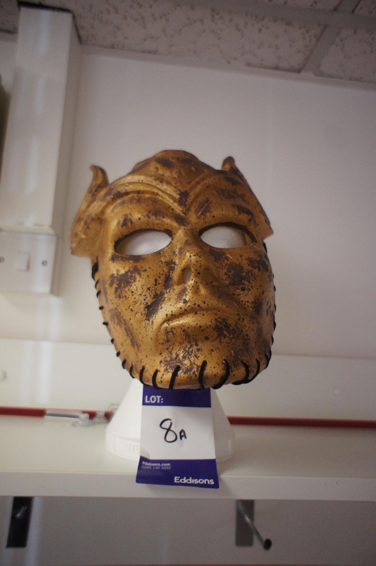 Game of Thrones mask, damaged - Image 2 of 2