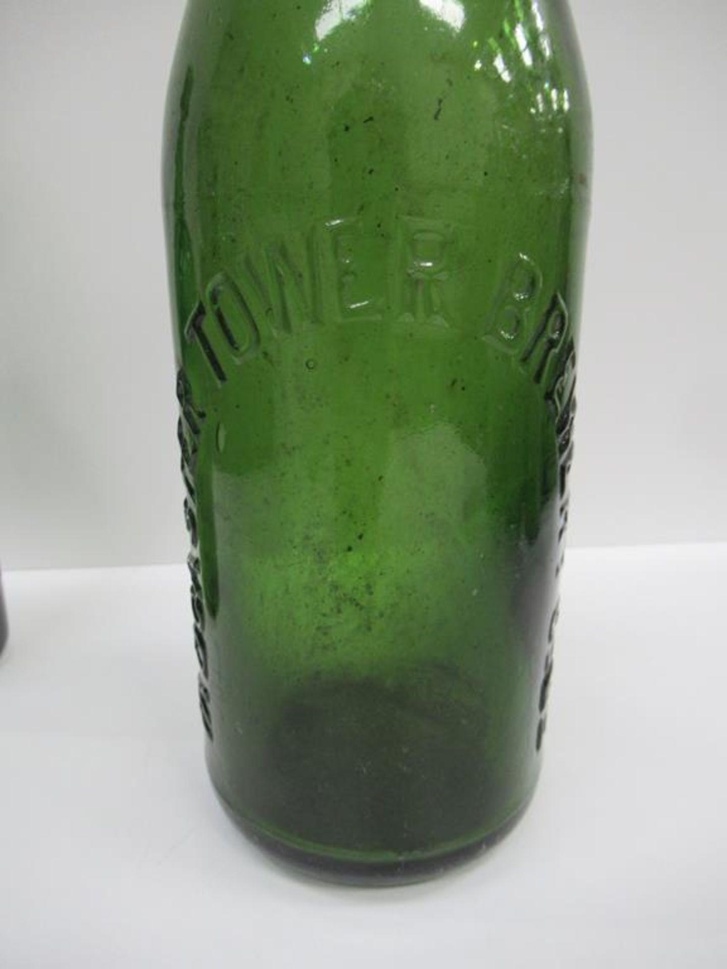 6x Grimsby Tadcaster Tower Brewery Co. Ltd bottles (2x coloured) - Image 8 of 22