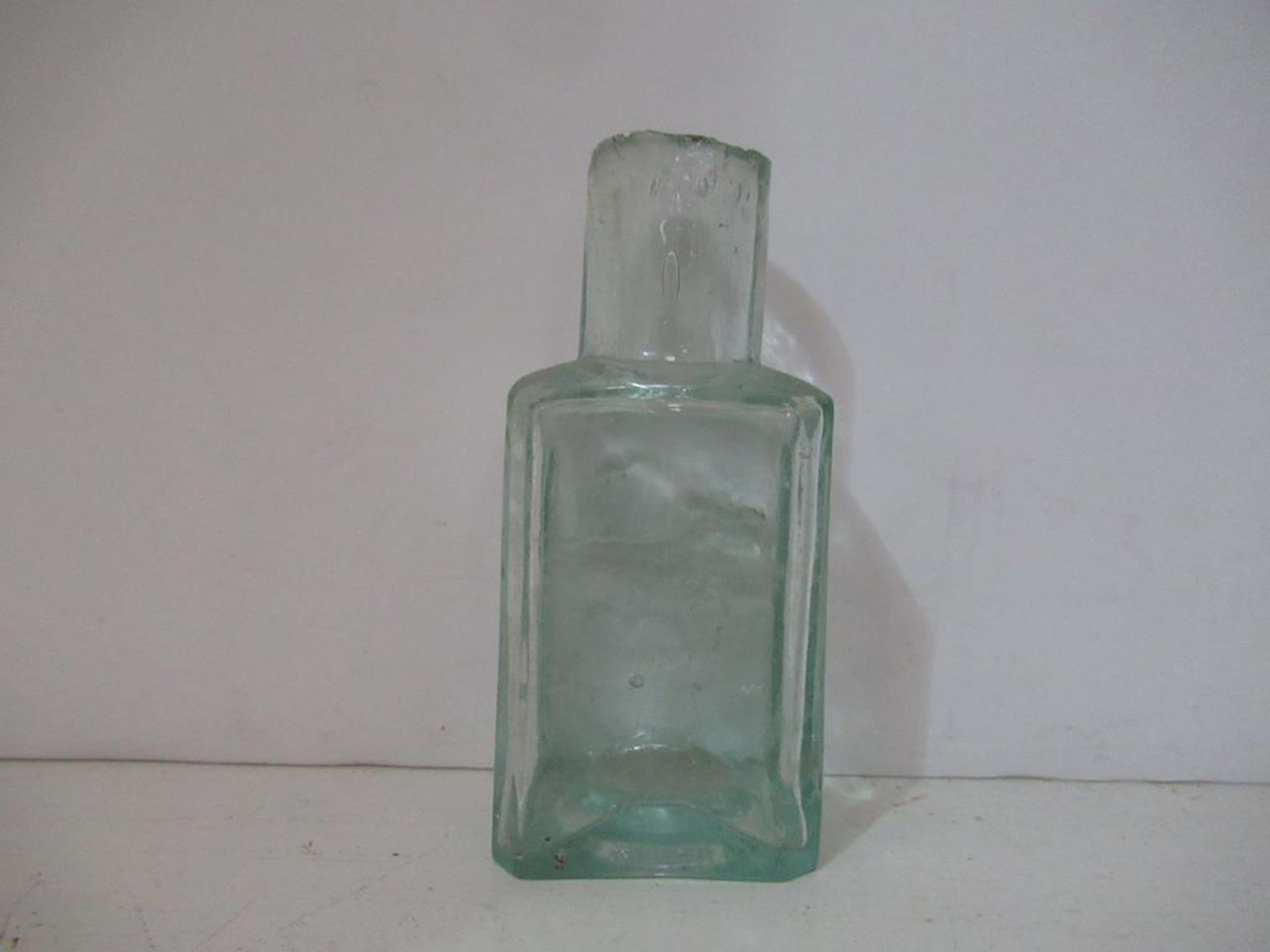 Qty of assorted Glass Inkwells - Image 12 of 39