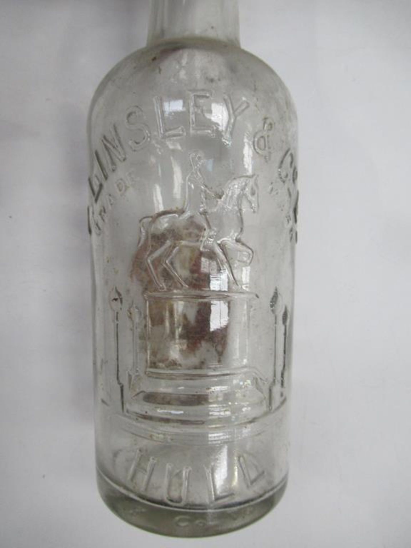 5x Hull Bottles Including Hindle & Co Ltd (3) and T. Linsley & Co Ltd (2) and a Hull Scotter & Son J - Image 16 of 25