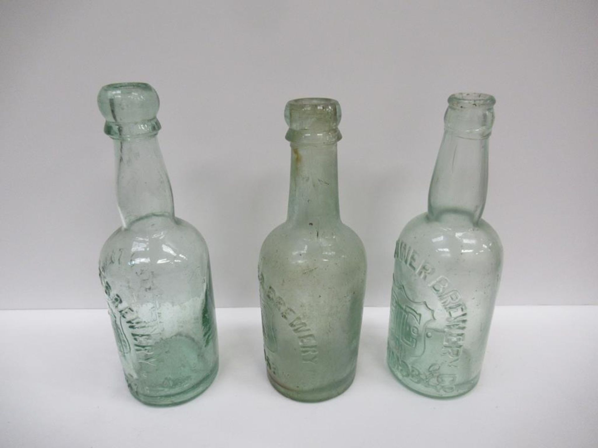 6x Grimsby Tadcaster Tower Brewery Co. Ltd bottles (2x coloured) - Image 16 of 22