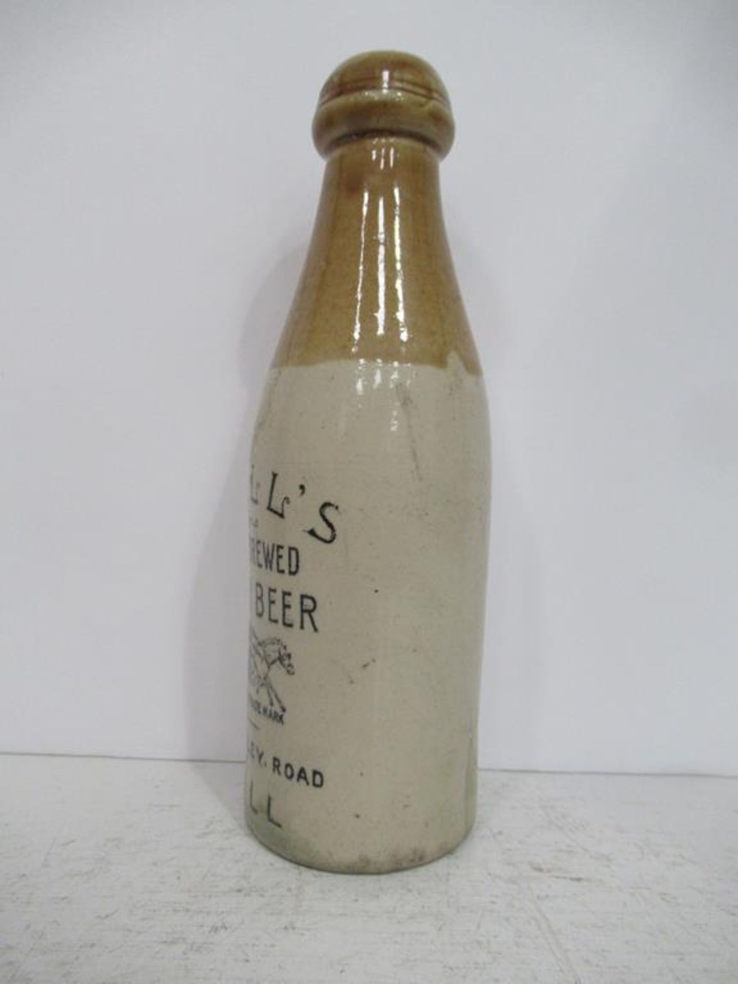 Hull T. Hills stone brewed ginger beer bottle (20cm) - Image 4 of 7