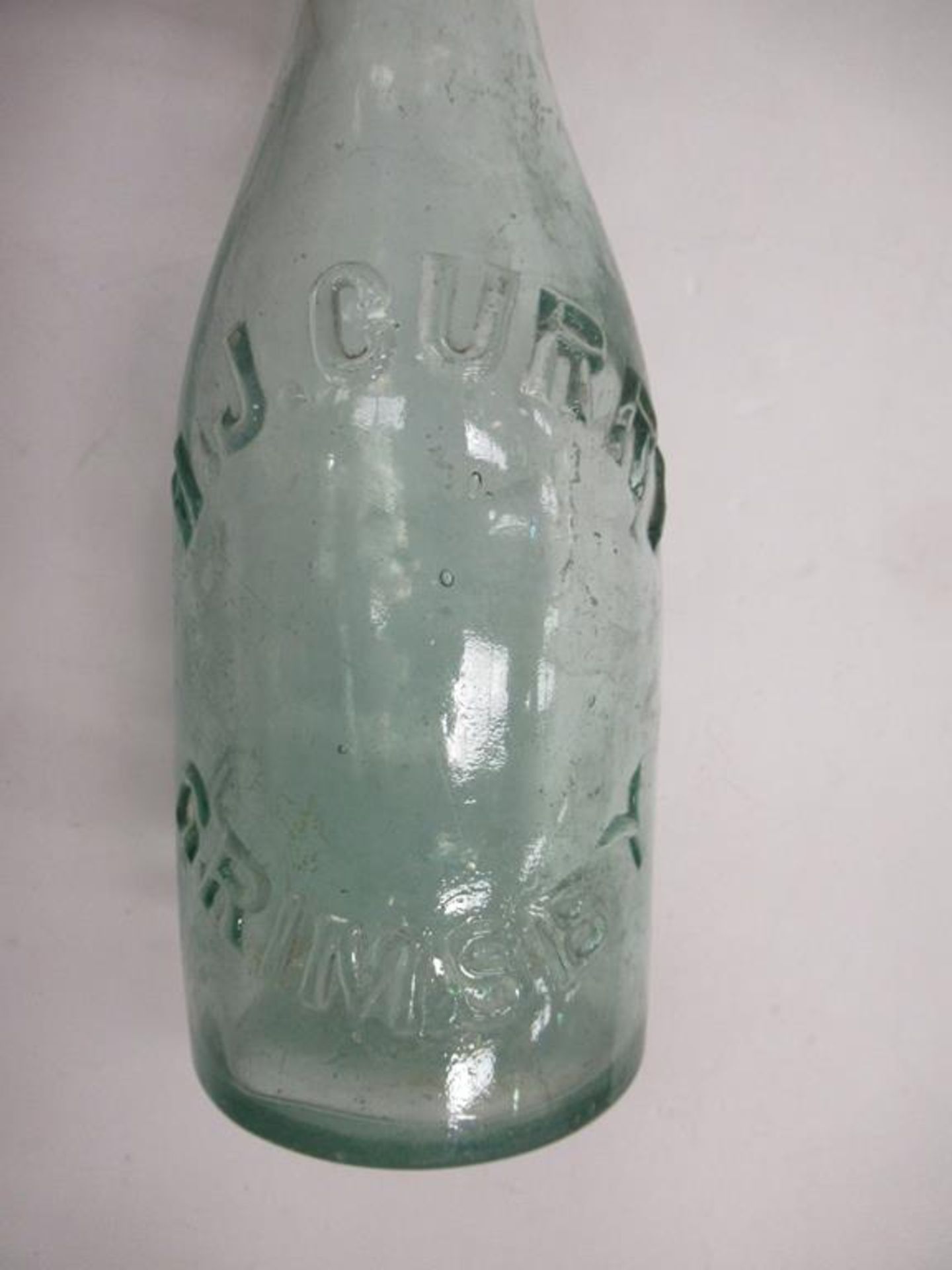 4x Grimsby Central Supply Co (2), Warwicks Cash Stores (1) and H.J. Curry bottles - Image 8 of 13