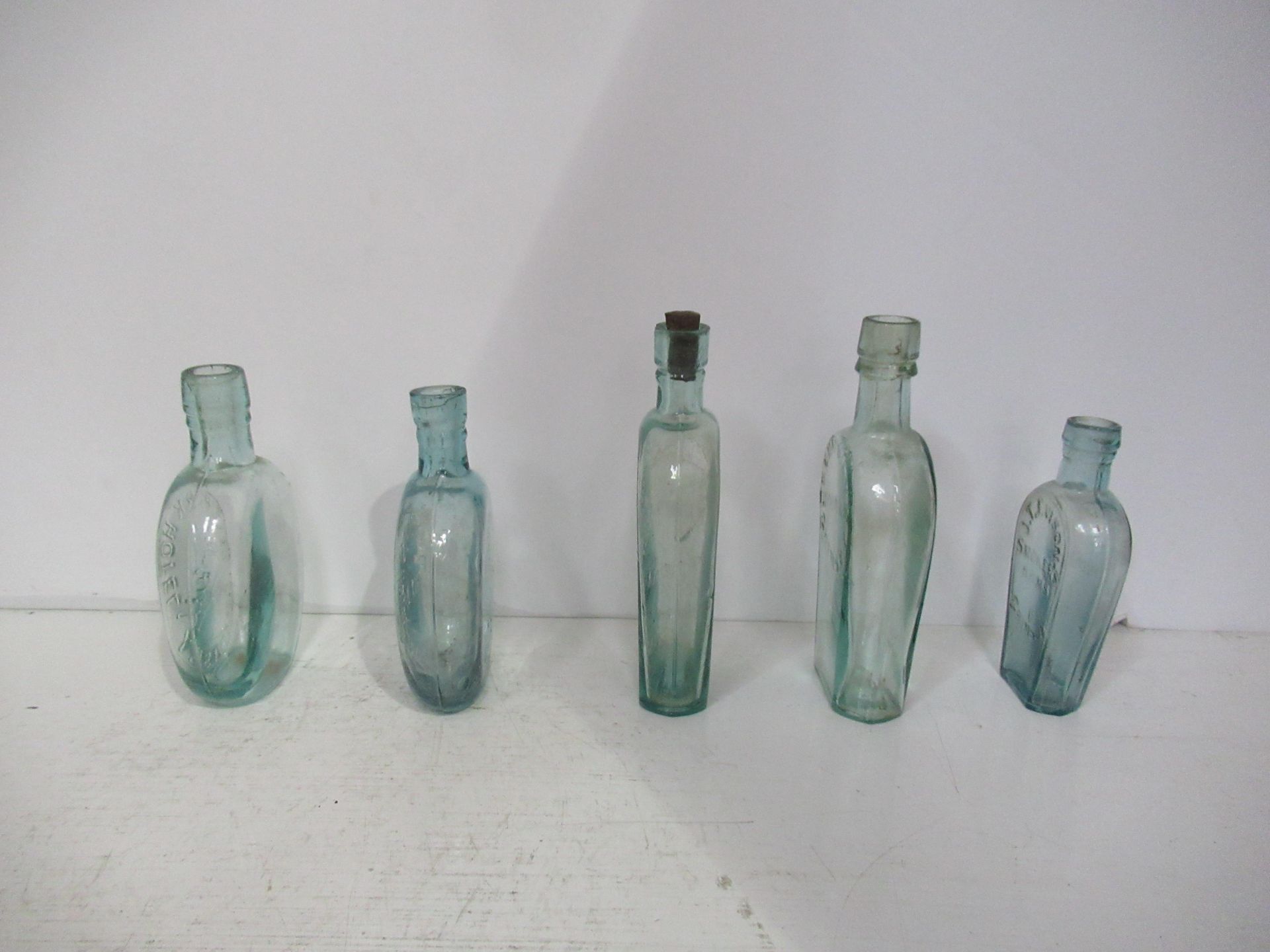 9x Grimsby theatre/hotel bottles - Image 14 of 20