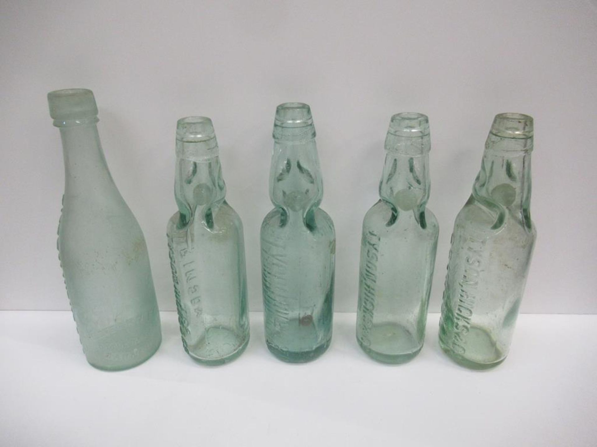 5x Grimsby Tyson, Hicks & Co. bottles- four cods - Image 4 of 15