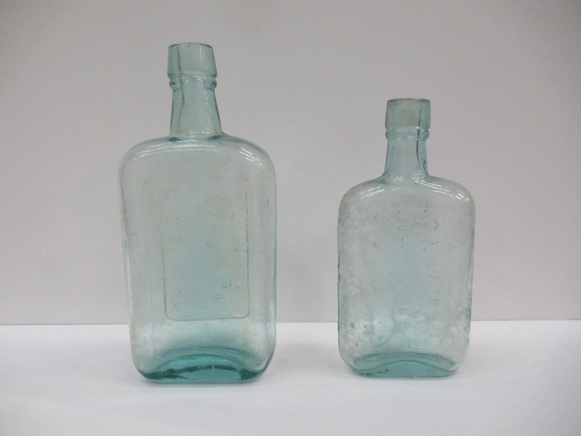 5x Grimsby F.C. Evison Bottles (1x coloured) - Image 14 of 19