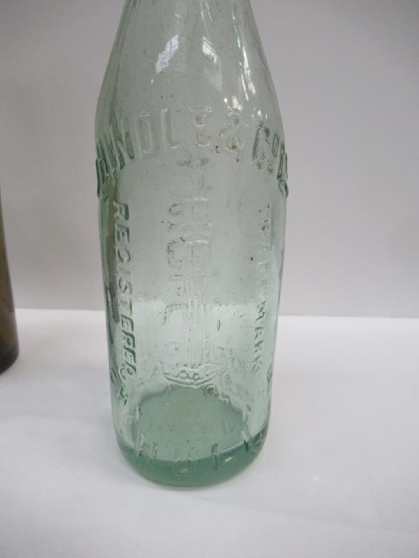 5x Hull Bottles Including Hindle & Co Ltd (3) and T. Linsley & Co Ltd (2) and a Hull Scotter & Son J - Image 8 of 25