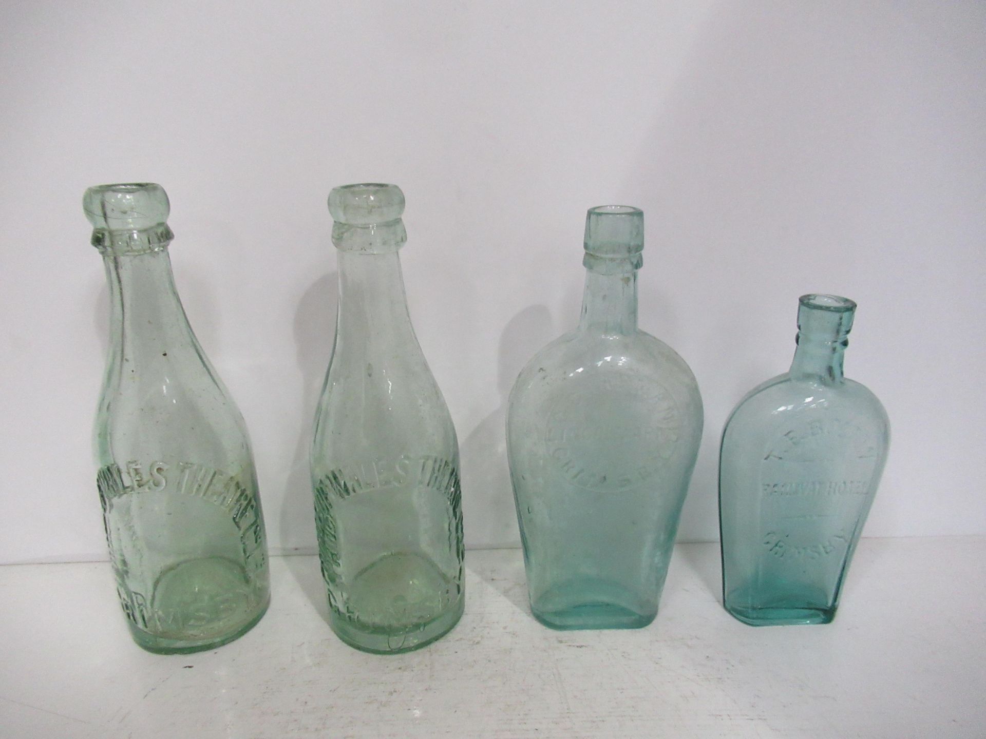 9x Grimsby theatre/hotel bottles - Image 2 of 20