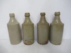 4x Grimsby Kenneington & Son (3) Hewitt Bros Ltd (1) stone bottles