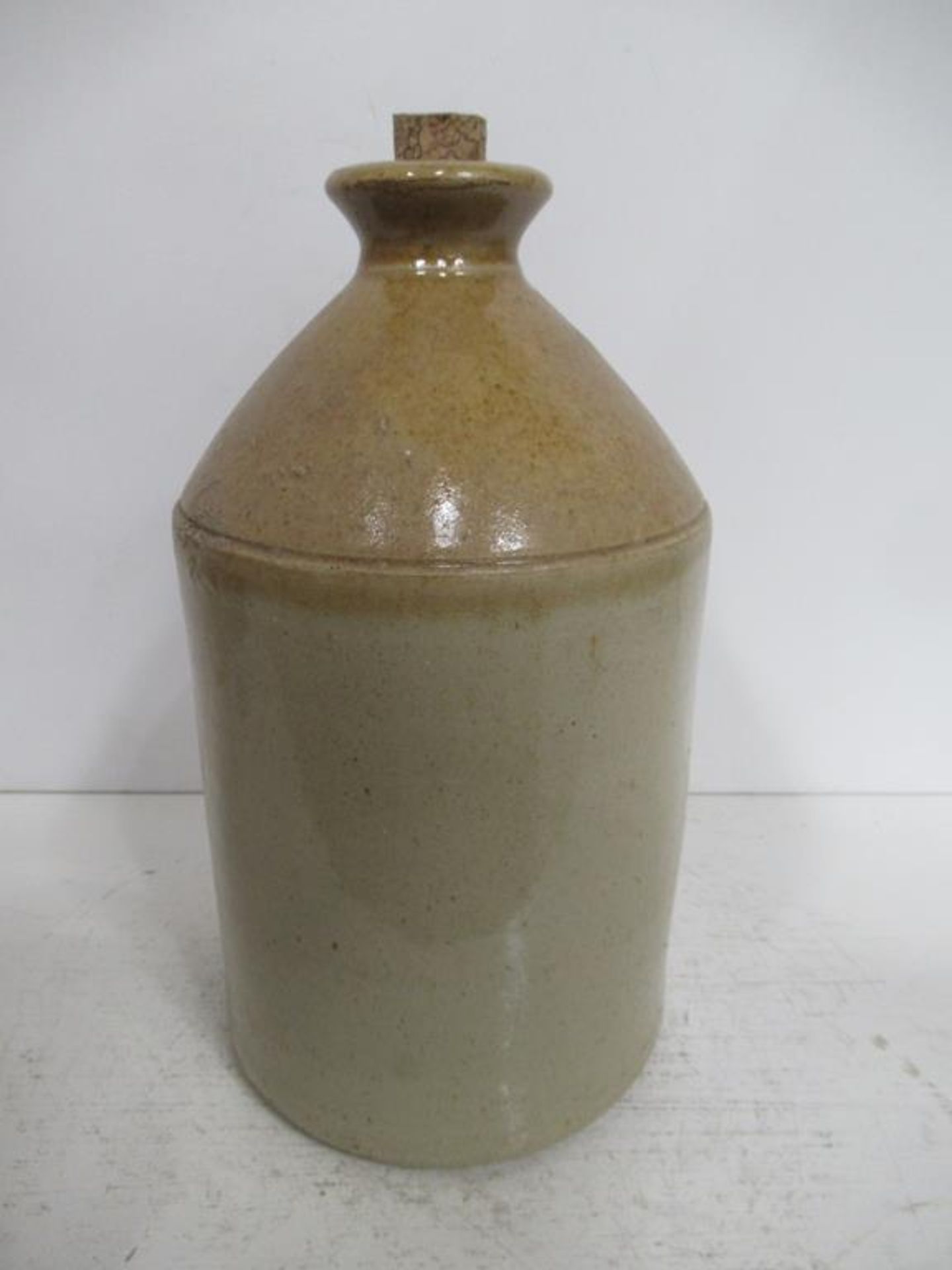 Russells & Wrangham Ltd Malton Flagon - Image 3 of 9