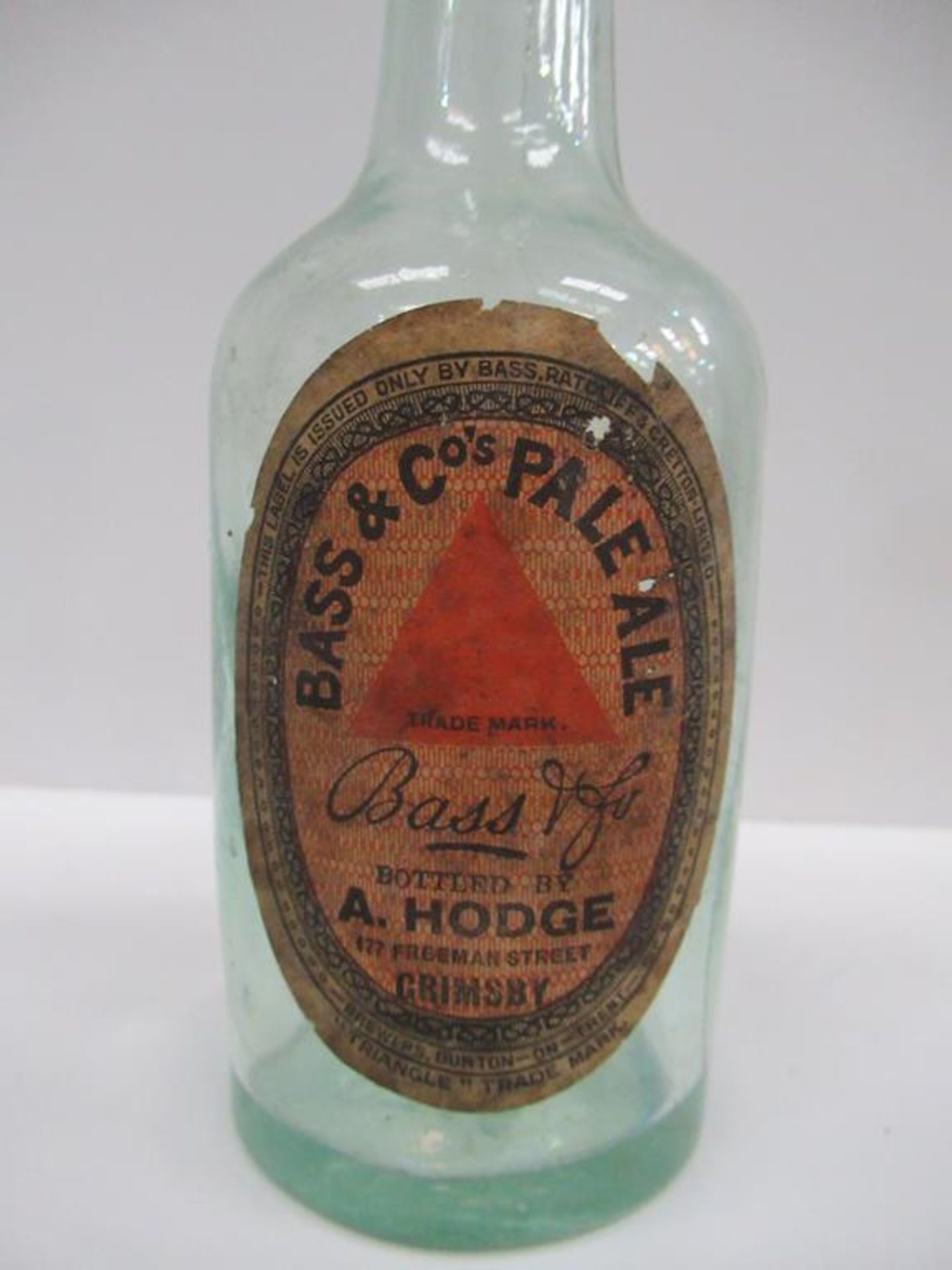 10x Grimsby A. Hodge Bottles- 2x coloured - Image 34 of 38