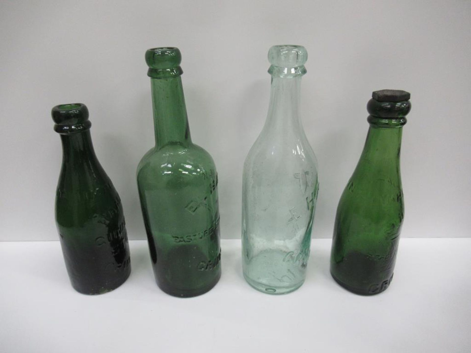 8x Grimsby E.Hamer bottles (4x coloured) - Image 3 of 28
