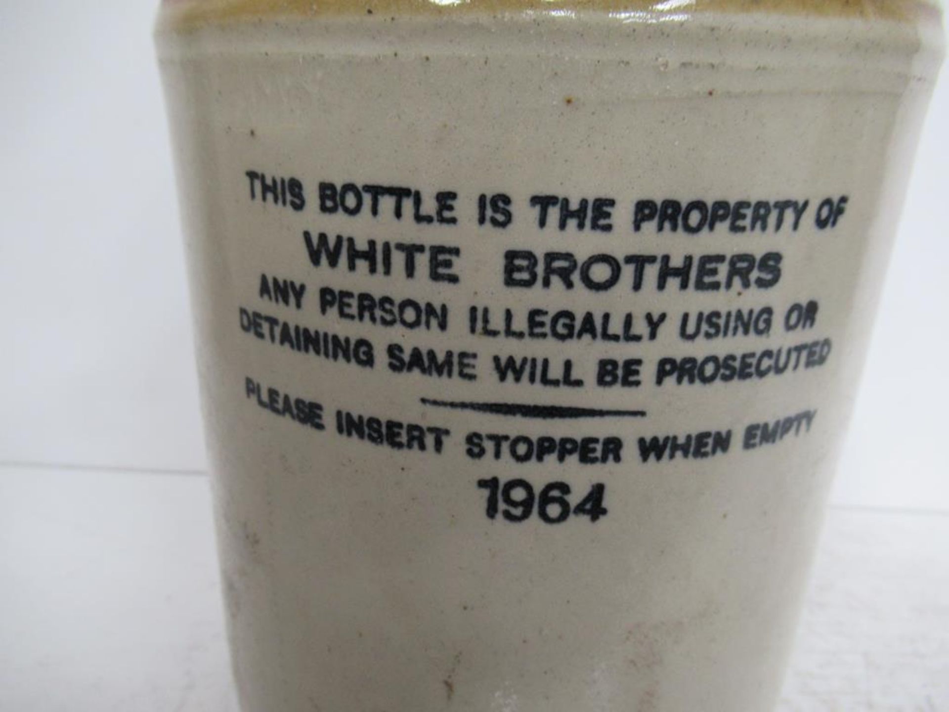 White Bros. Botanical Brewers Chapel Street Wolverhampton 1964 Flagon - Image 5 of 11