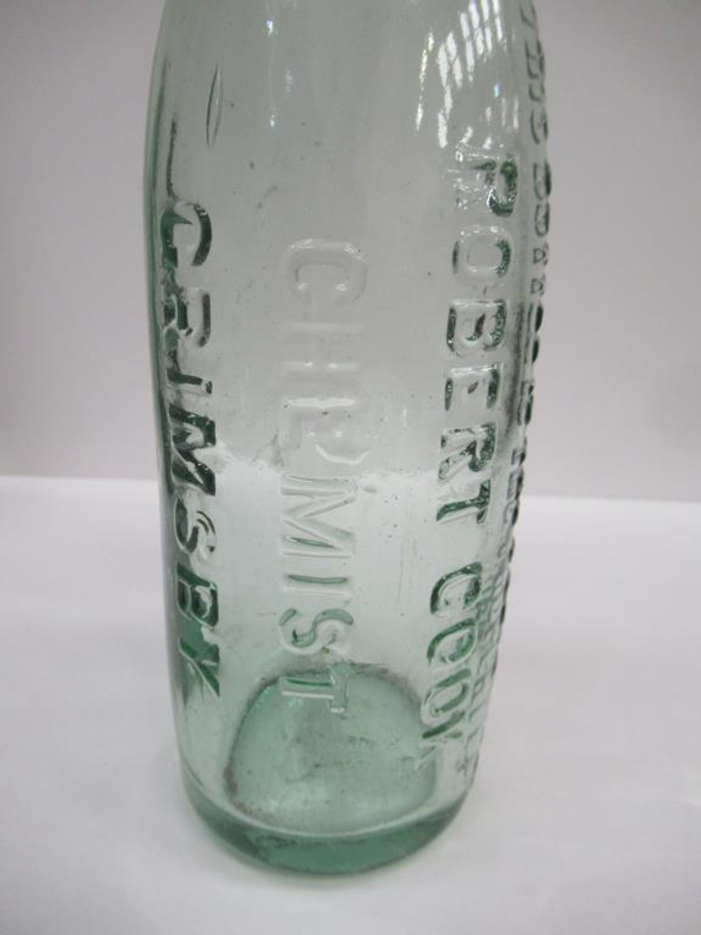 4x Grimsby R. Cook (2)/ Robert Cook (2) bottles (2x coloured) (2x with stoppers) - Image 12 of 15