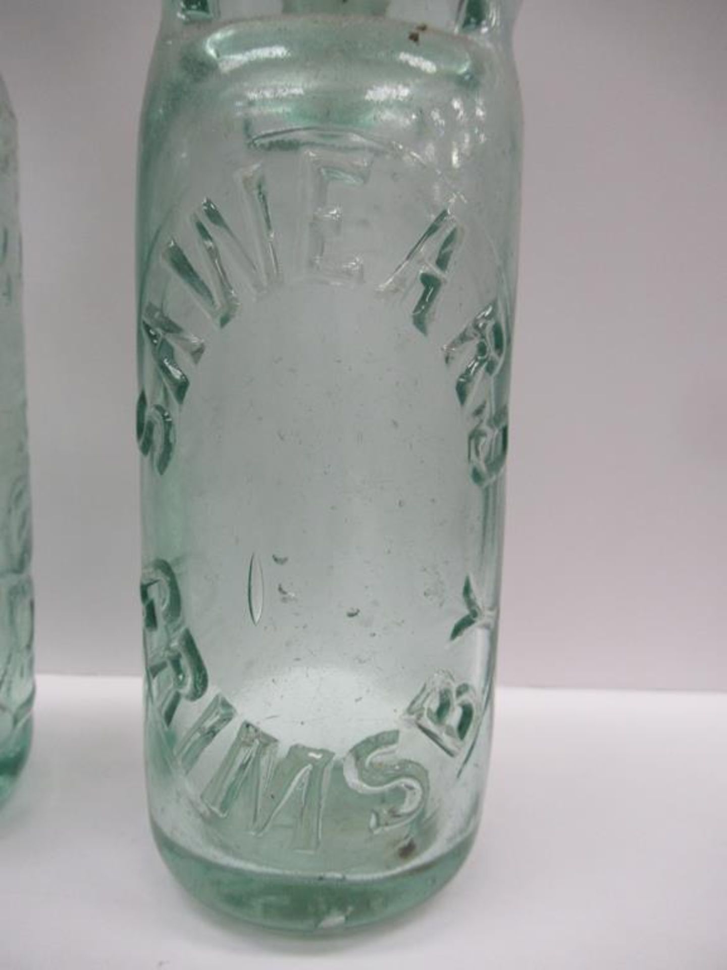 5x Grimsby Saweard bottles featuring three codds (2x 10oz, 1x 8oz) - Image 5 of 15