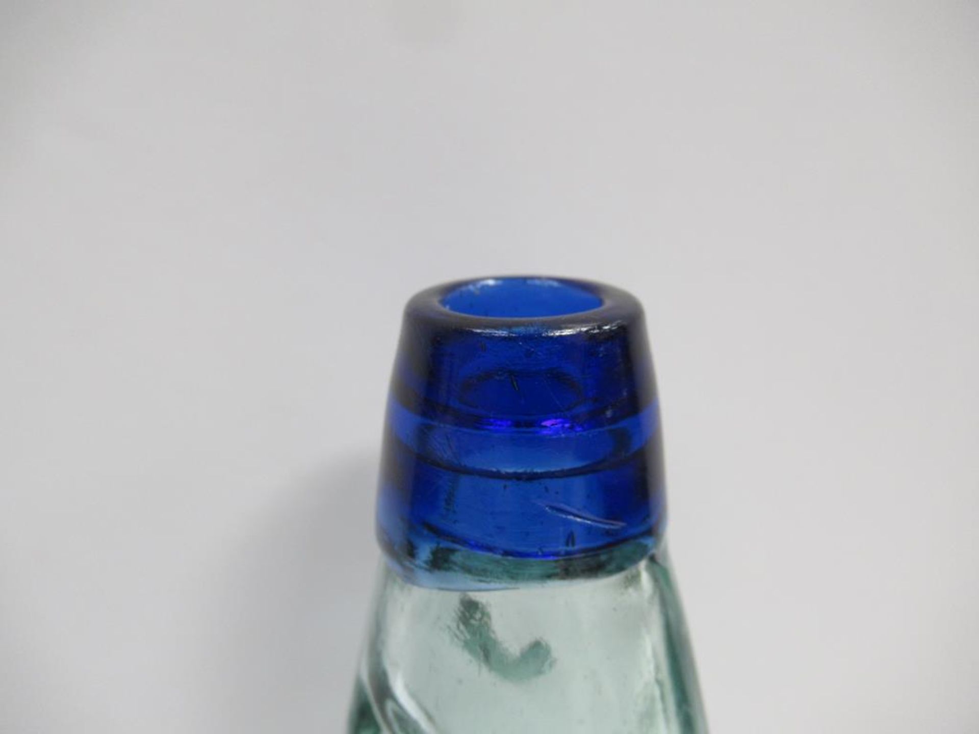 Bolton J. Eckersley Sterling Mineral Water top coloured codd bottle 10oz - Image 5 of 9