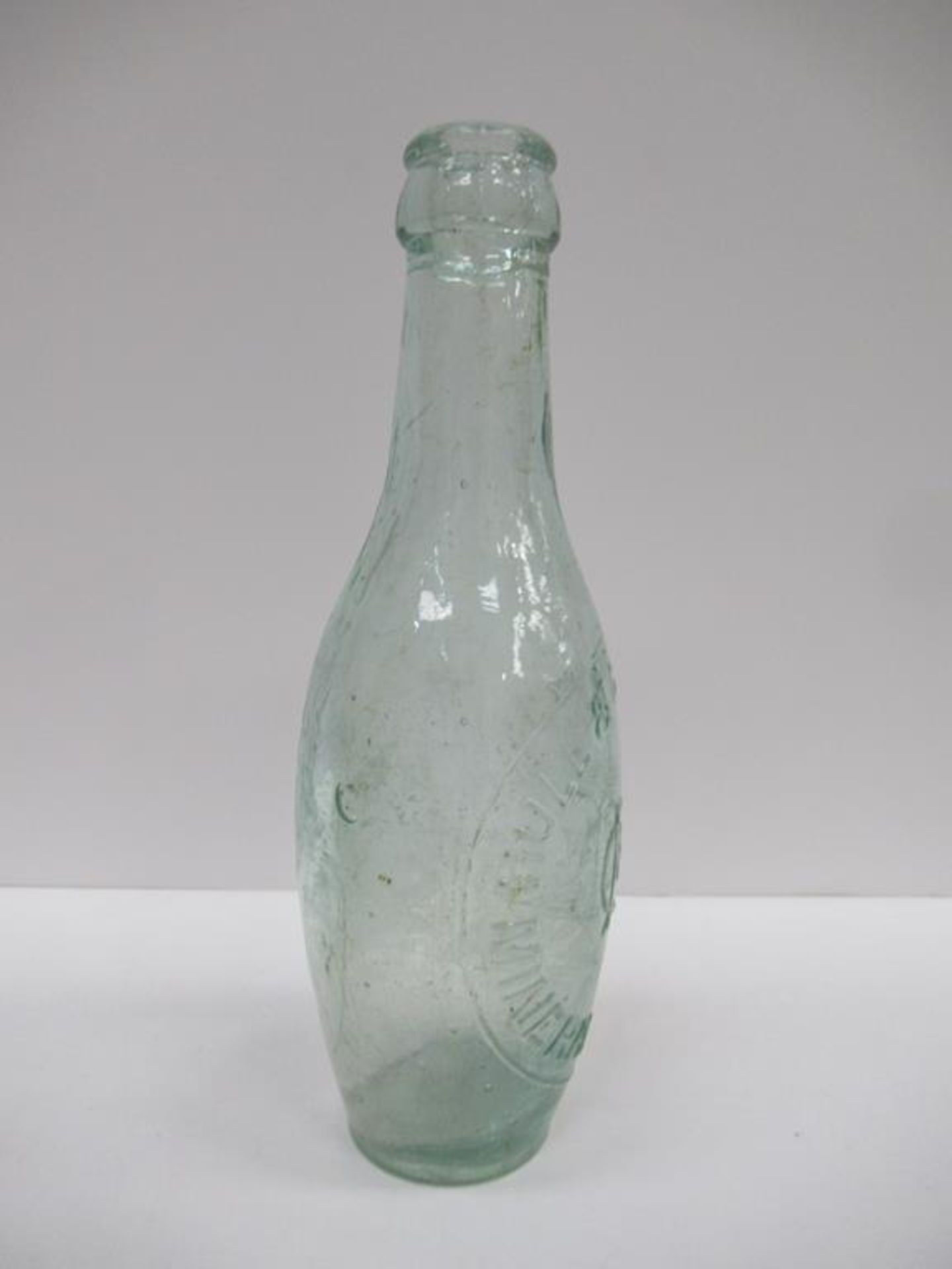 Hull and Grimsby Mineral Water Co. bottle - Image 2 of 6