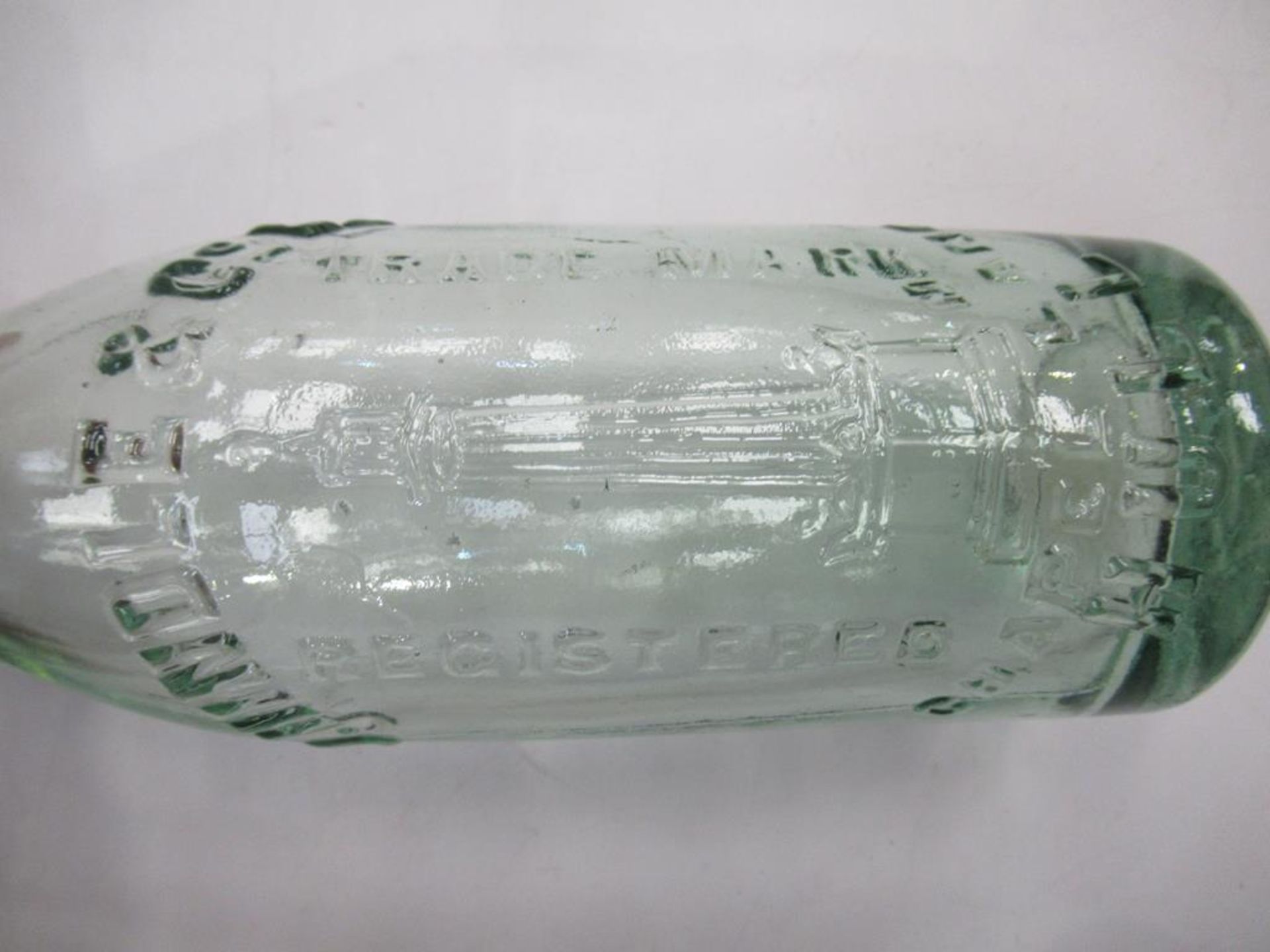 5x Hull Bottles Including Hindle & Co Ltd (3) and T. Linsley & Co Ltd (2) and a Hull Scotter & Son J - Image 25 of 25