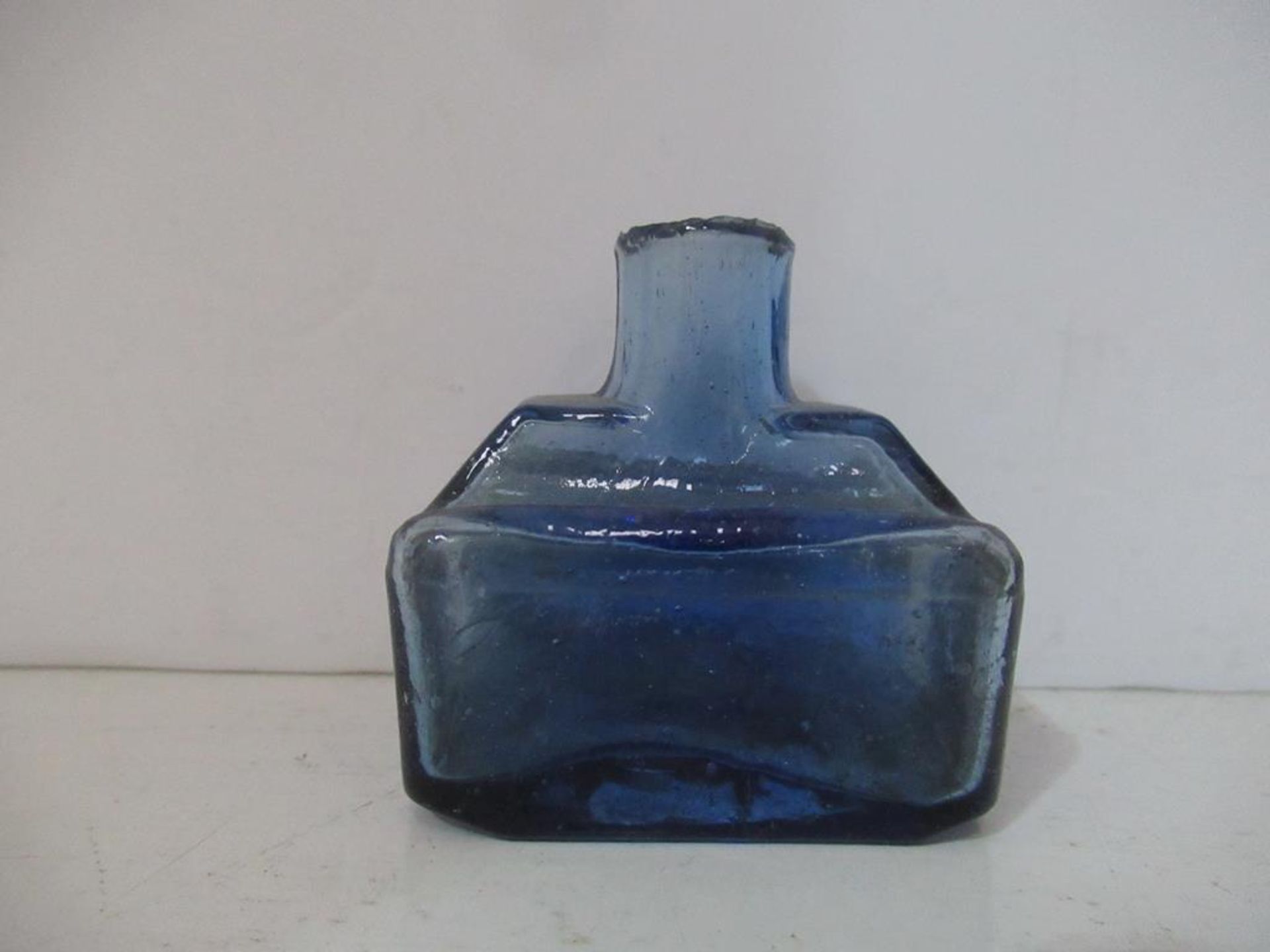 Qty of assorted Glass Inkwells - Image 14 of 39