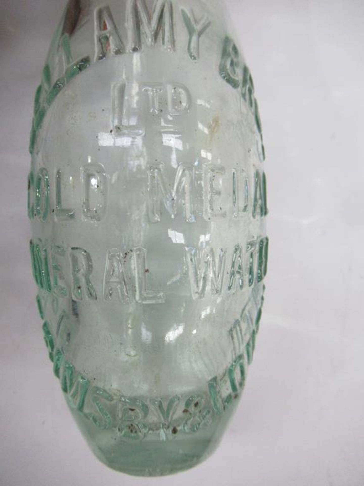 Grimsby Bellamy Bro Ltd Gold Medal bottle - Image 6 of 6